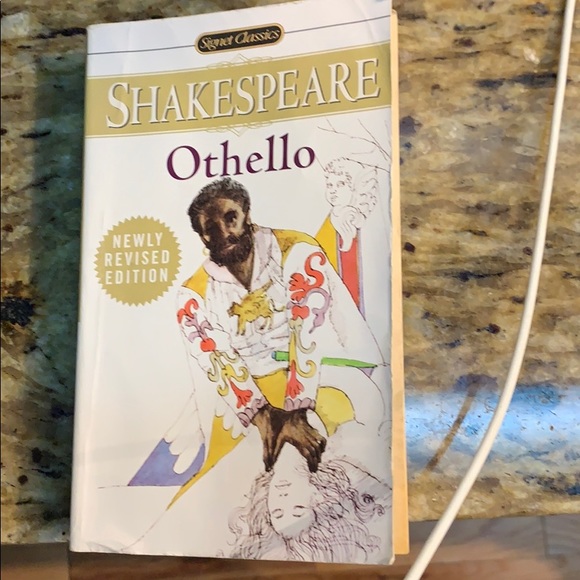 Used Othello book - Picture 1 of 4